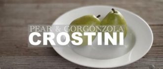 Crostini su kriauše, gorgonzola sūriu ir medumi